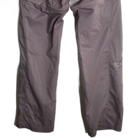 Under Armour ladies Convertible Hiking  outdoors  Fishing Pants size 10 - Picture 9 of 10